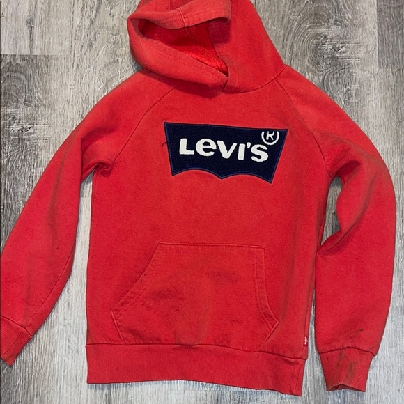 Levi's Red Sweatshirt and Black Red Shorts Boys Bundle Size 10 12 - Picture 8 of 13
